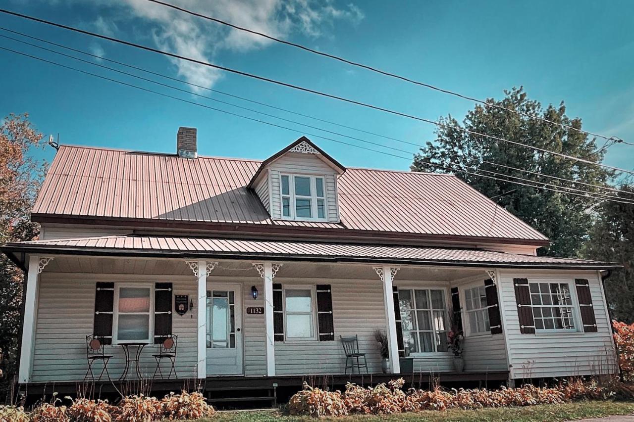 הוילה Saint Roch de Mekinac Chalet Centenaire Mauricie מראה חיצוני תמונה