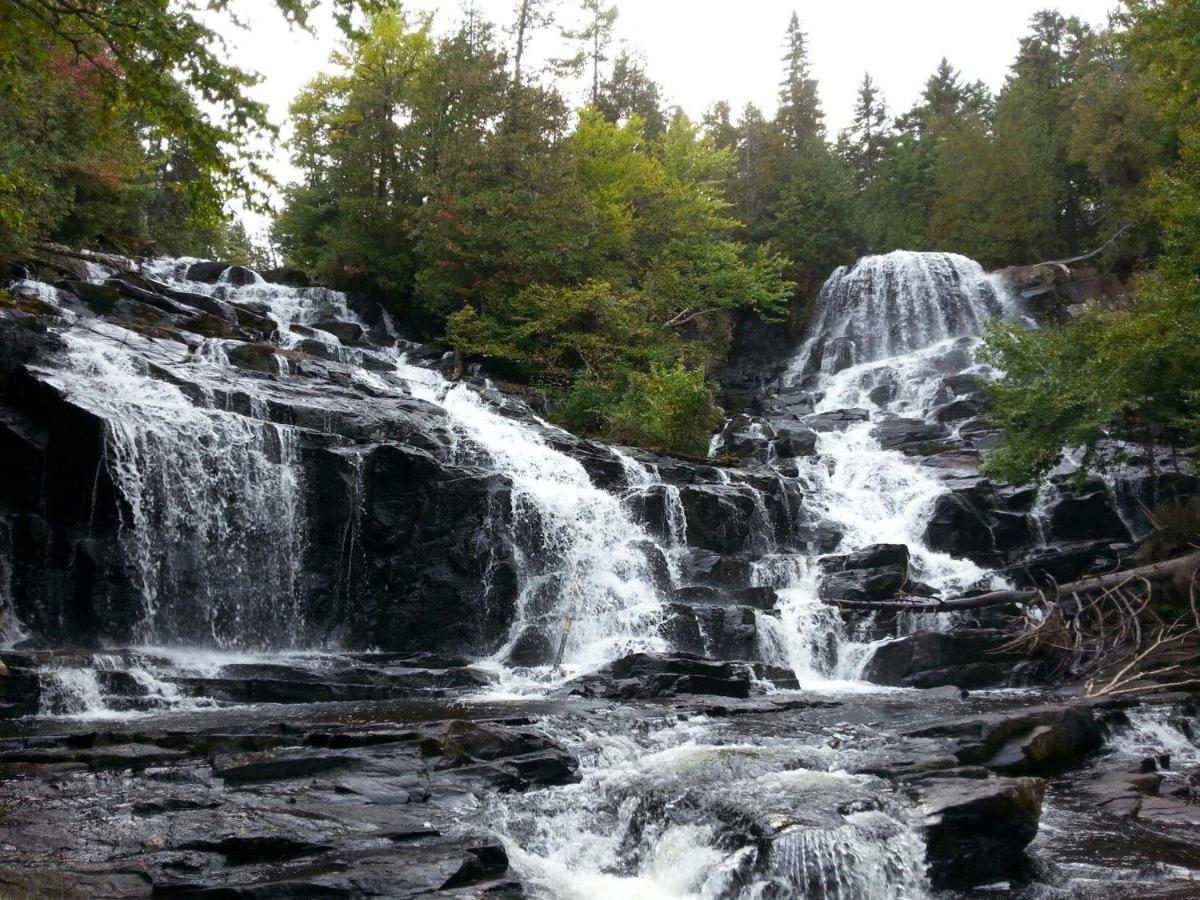 הוילה Saint Roch de Mekinac Chalet Centenaire Mauricie מראה חיצוני תמונה