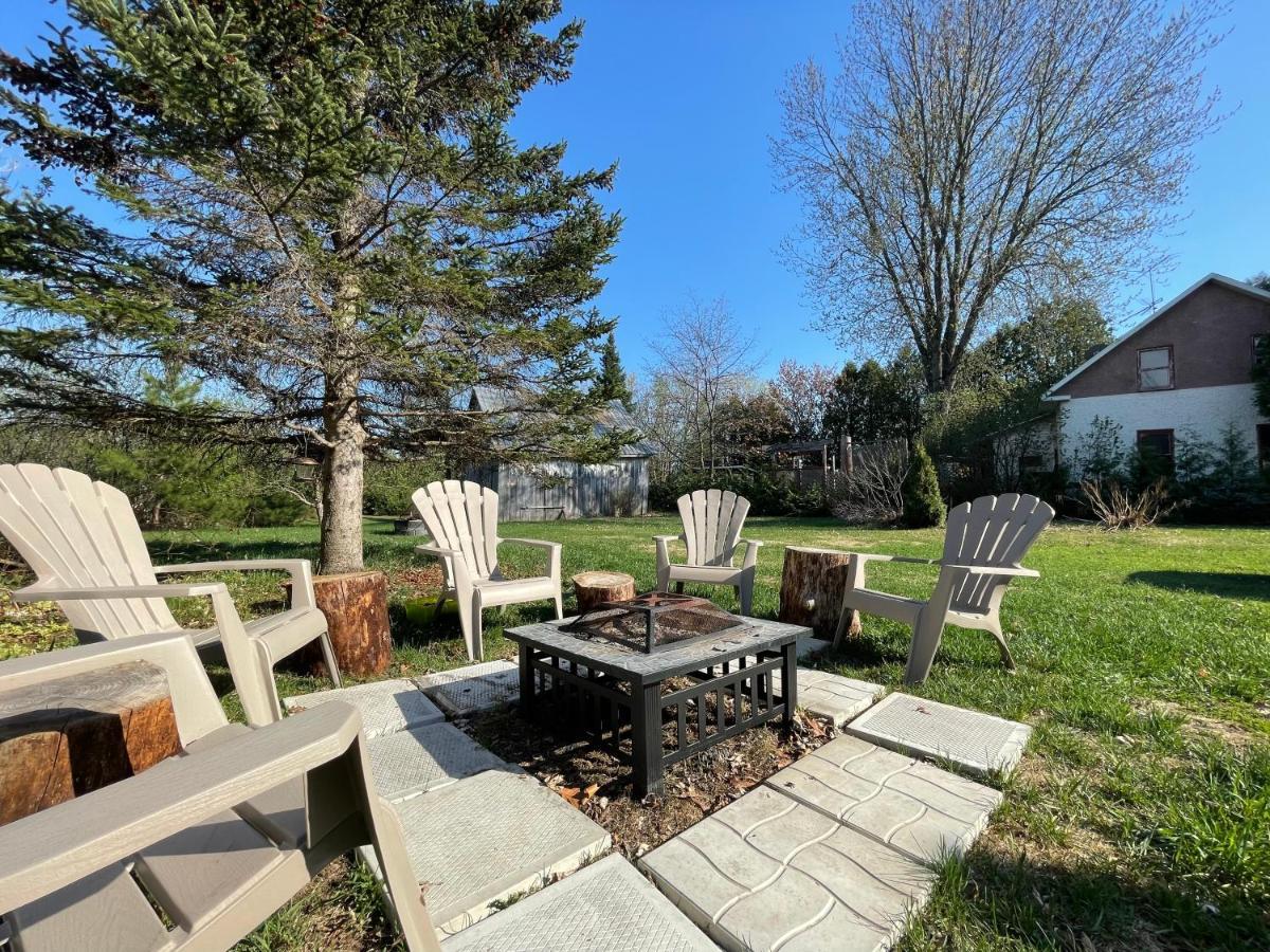 הוילה Saint Roch de Mekinac Chalet Centenaire Mauricie מראה חיצוני תמונה